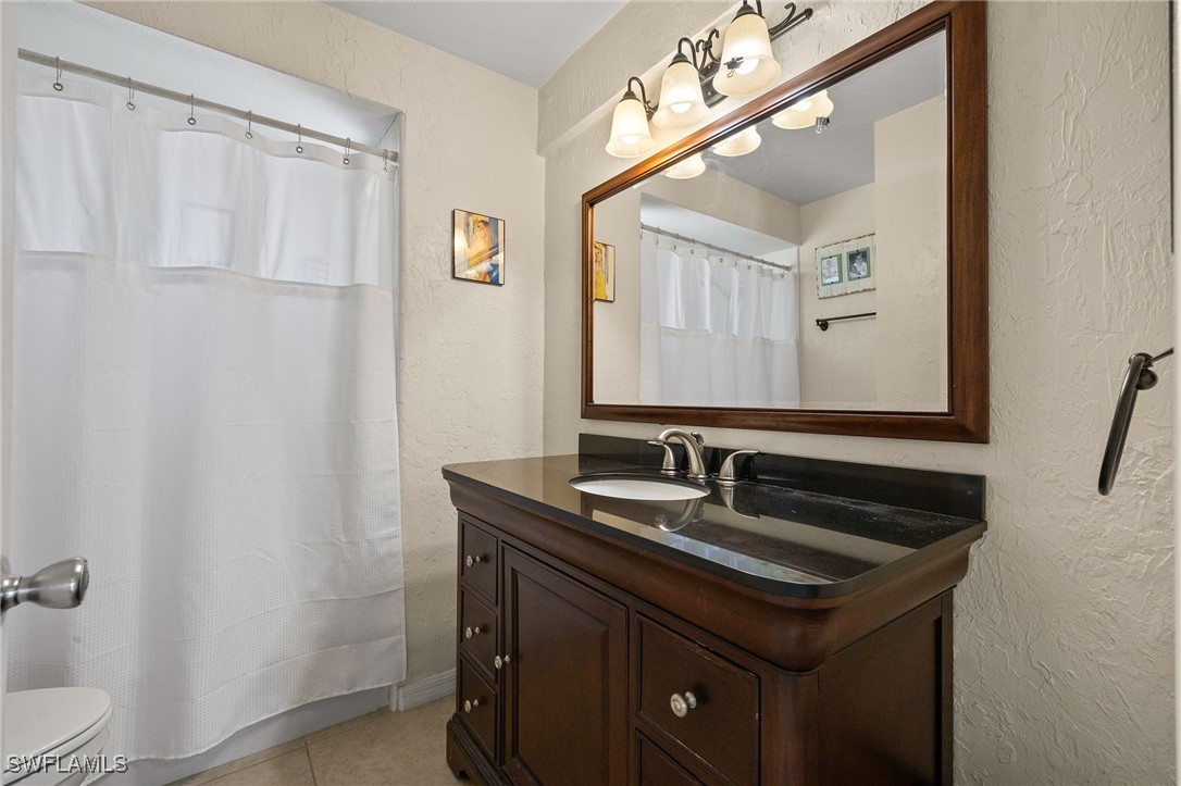 1383 Currier CIR