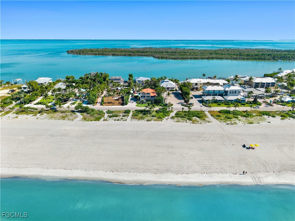 15899 Captiva DR