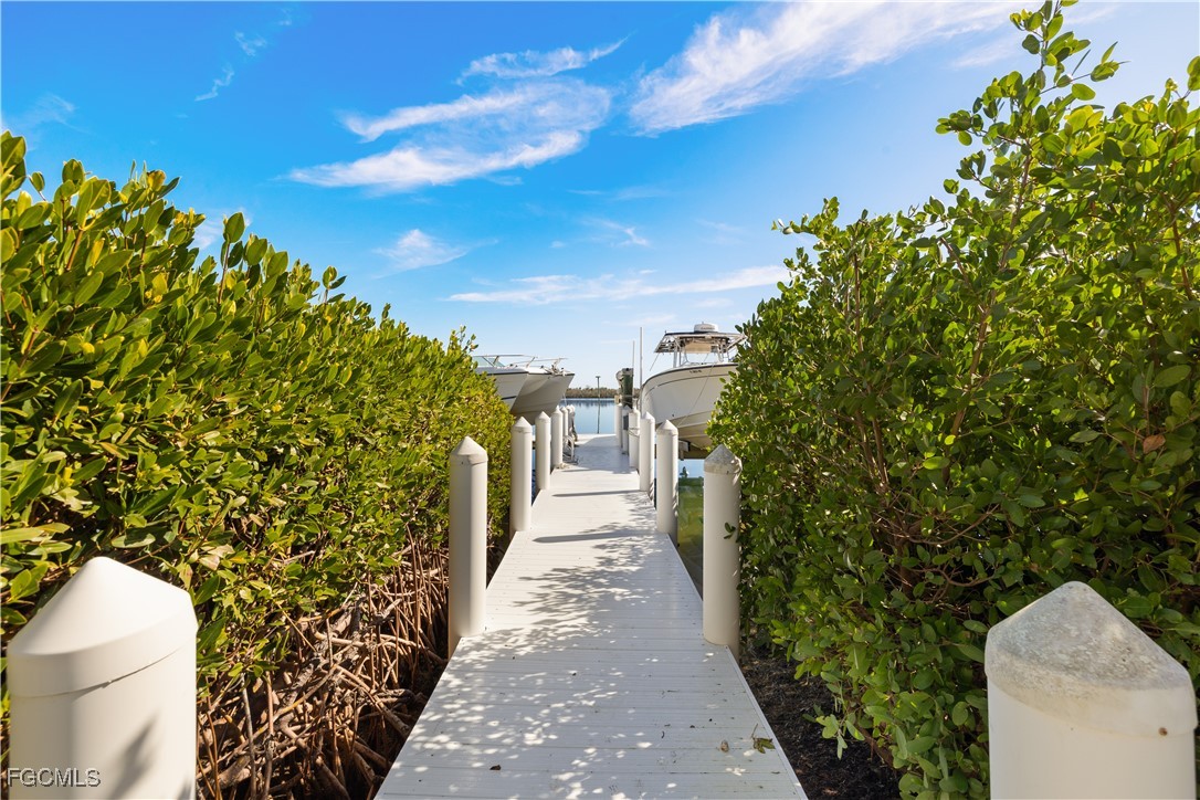 15899 Captiva DR