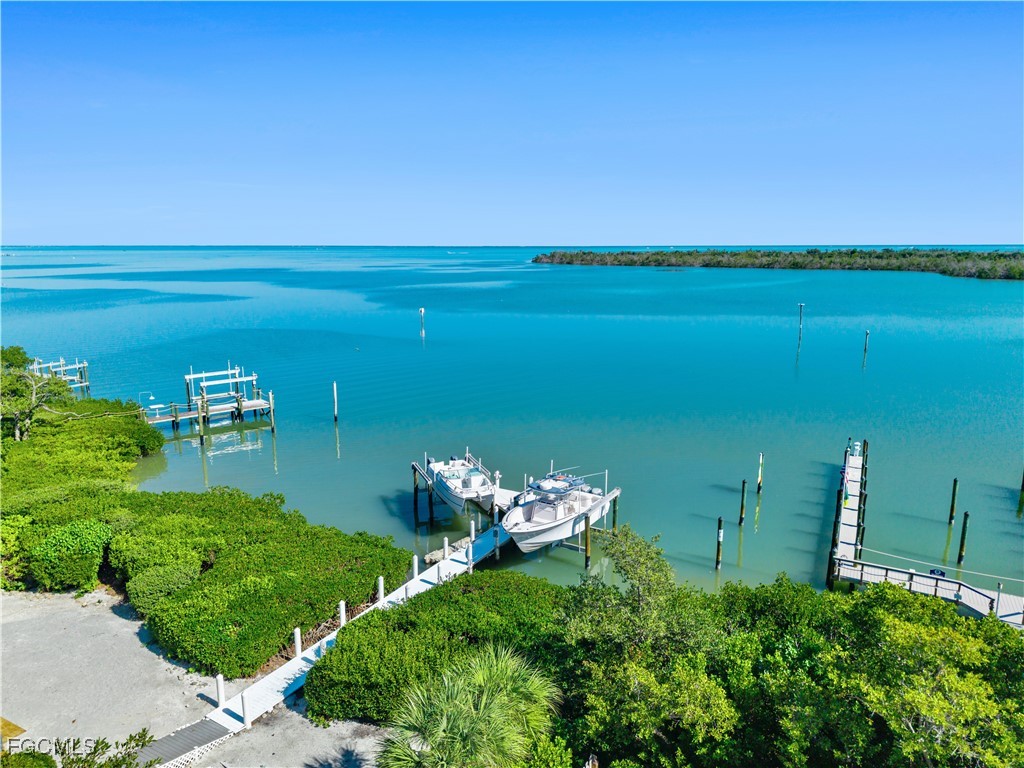 15899 Captiva DR