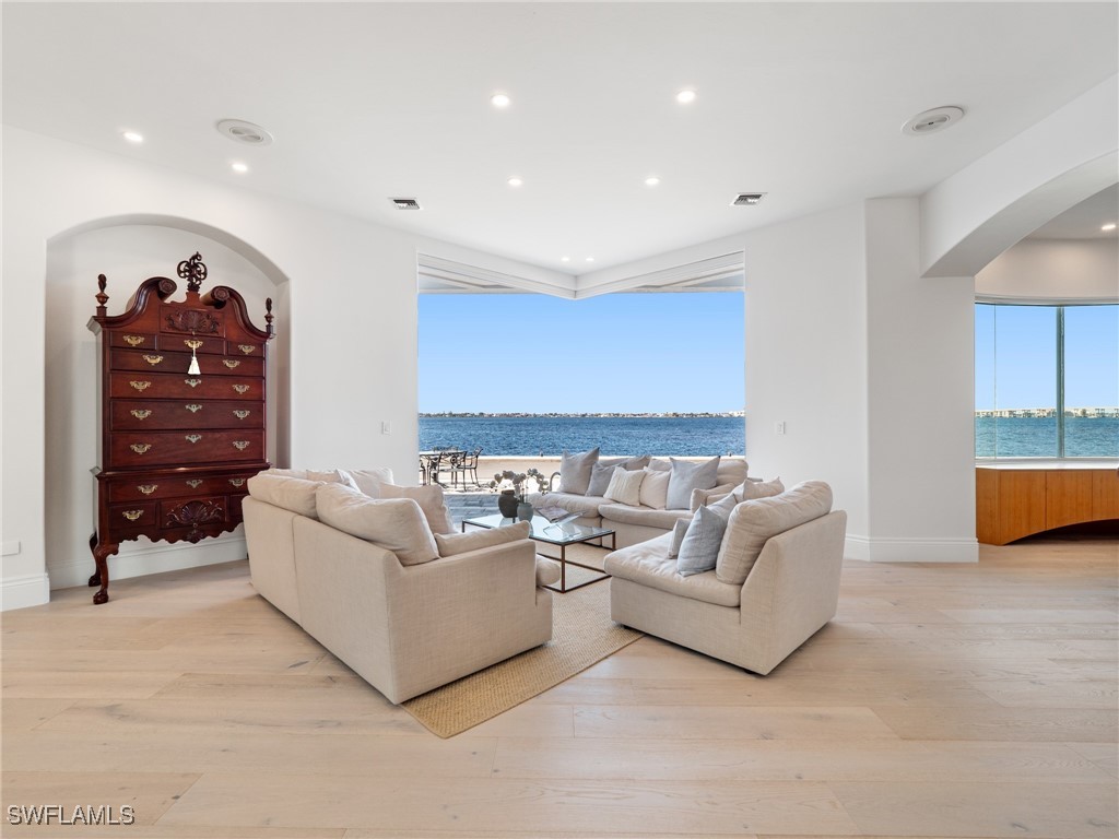 771 Cypress Lake CIR