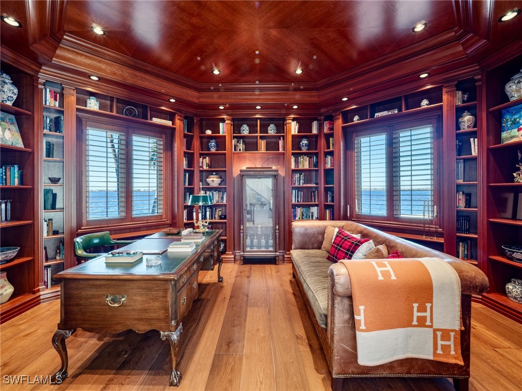 771 Cypress Lake CIR