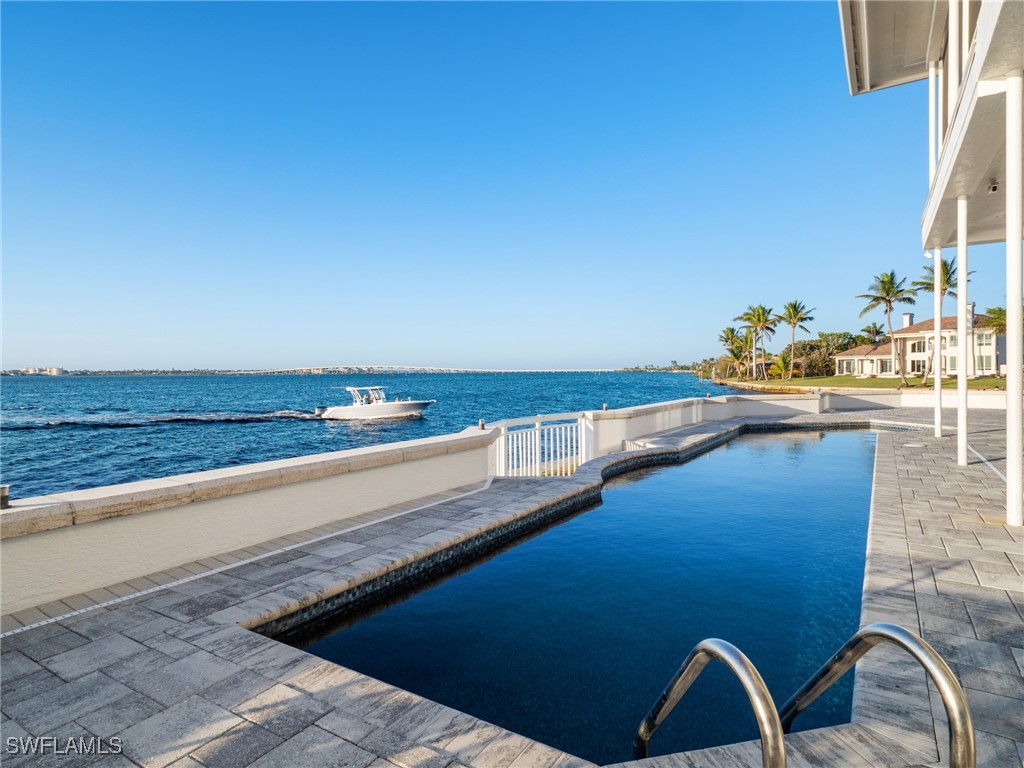 771 Cypress Lake CIR