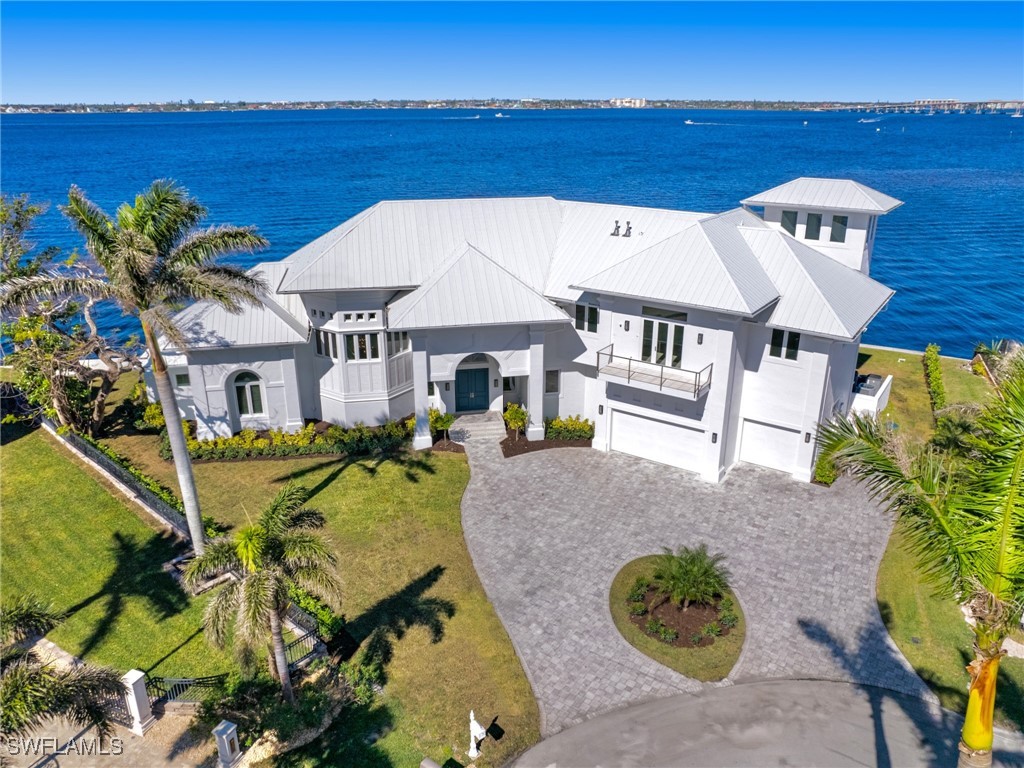 771 Cypress Lake CIR