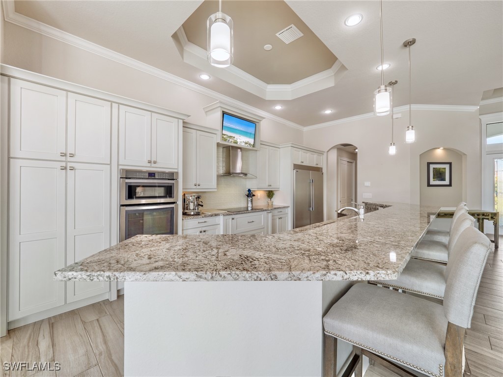1042 Clarellen DR