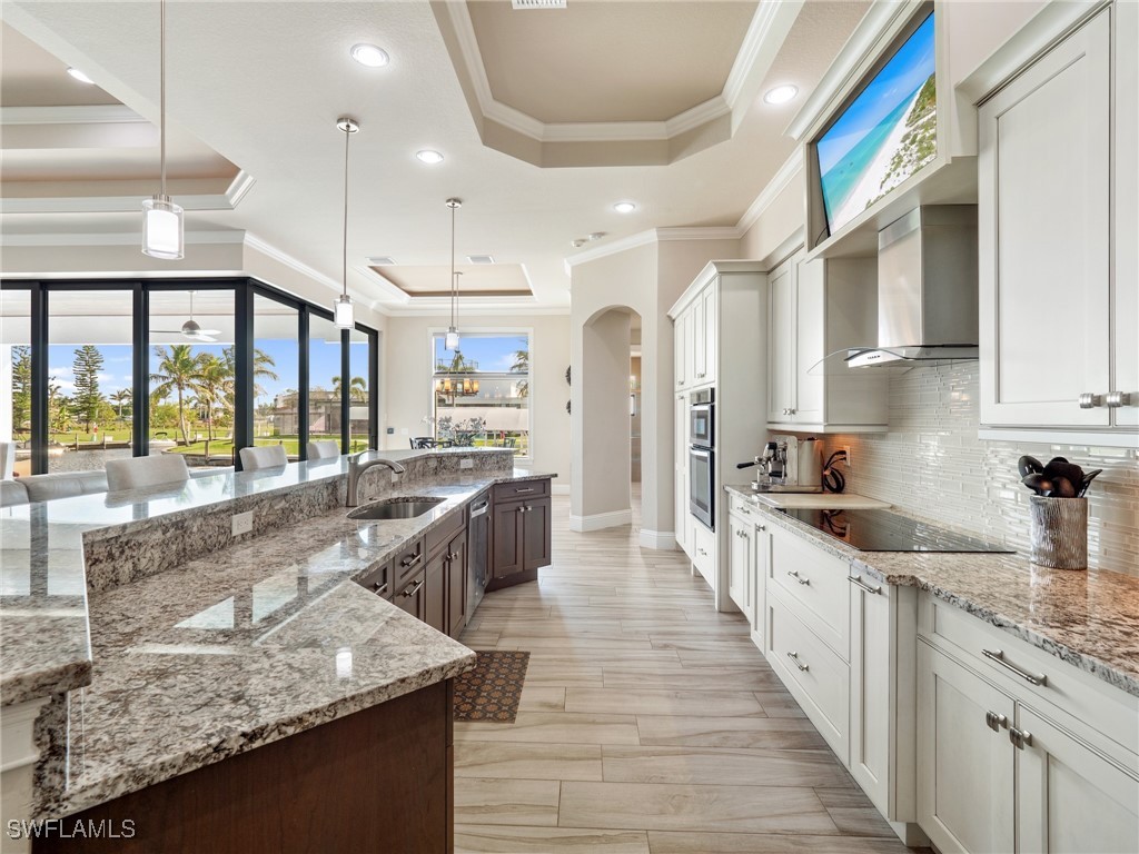 1042 Clarellen DR