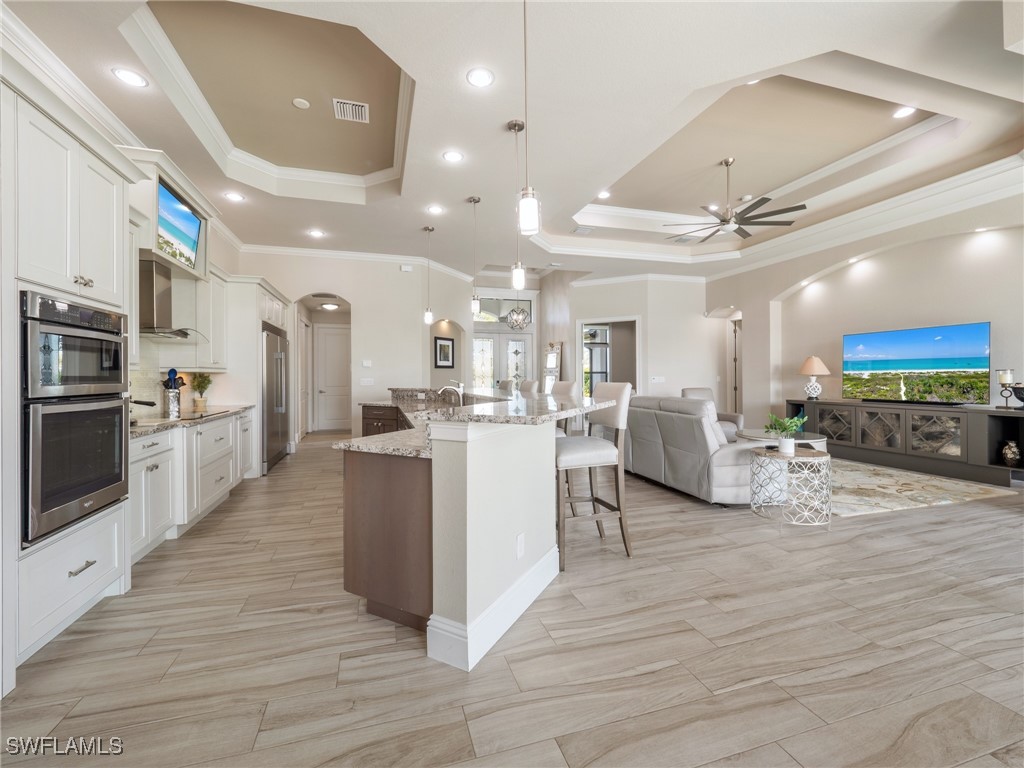 1042 Clarellen DR