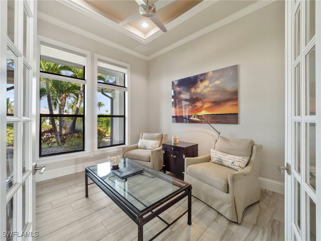 1042 Clarellen DR