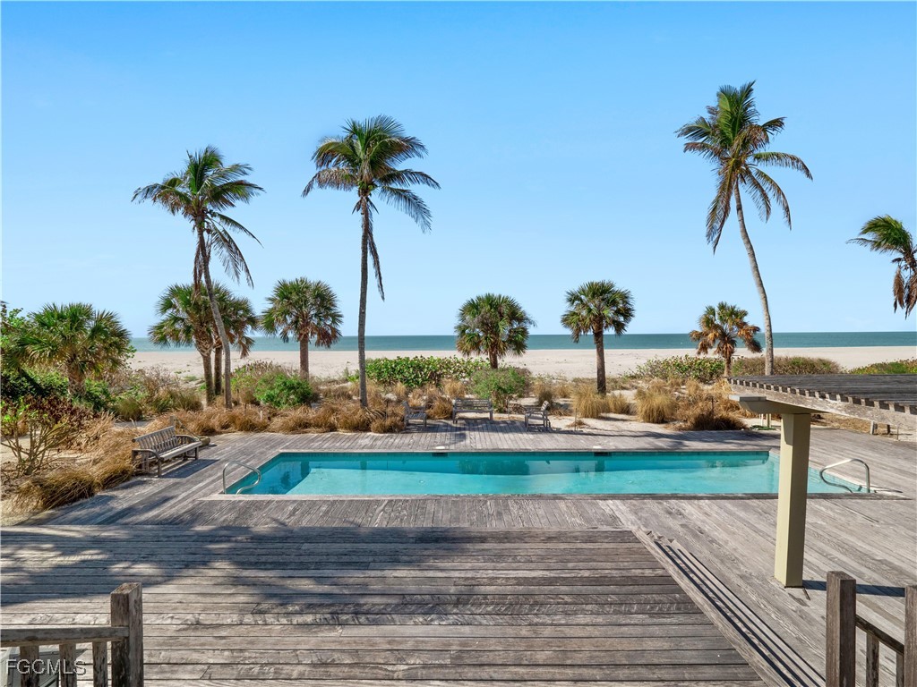 16530 Captiva DR