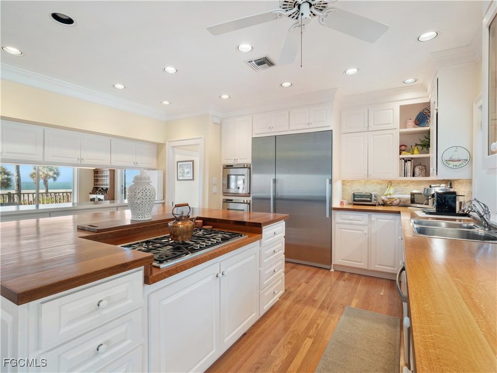 16530 Captiva DR