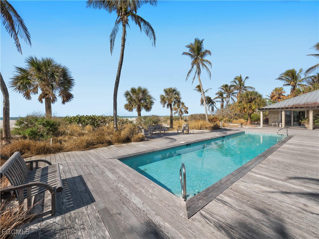16530 Captiva DR