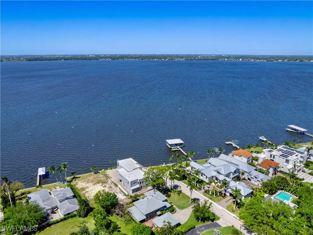 1204 Alhambra DR
