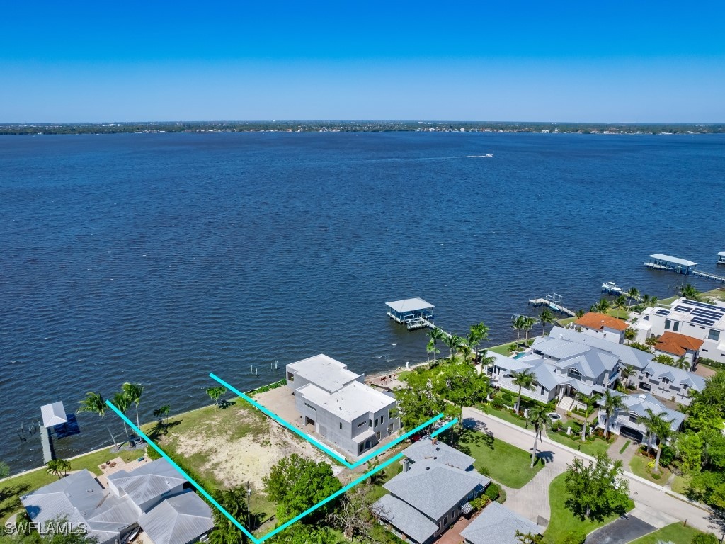 1204 Alhambra DR