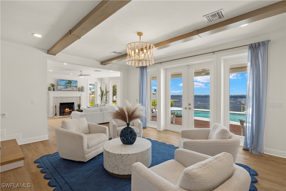 8451 Casa Del Rio LN