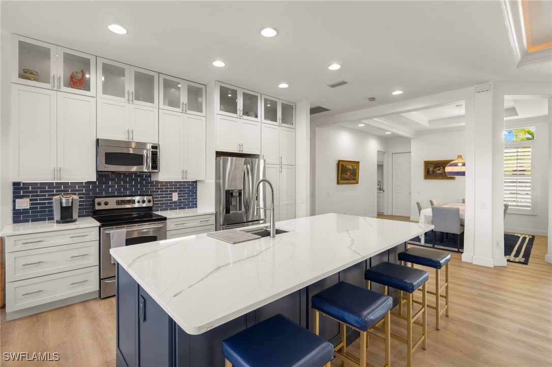 18200 Creekside View DR