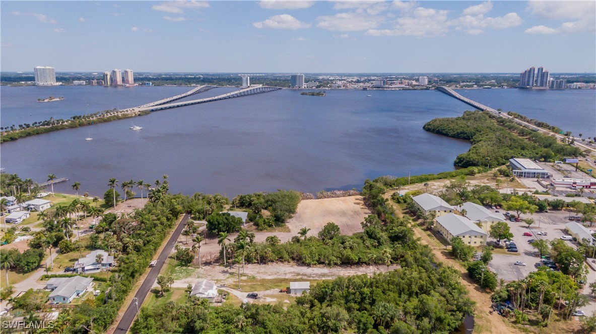 1069 River RD