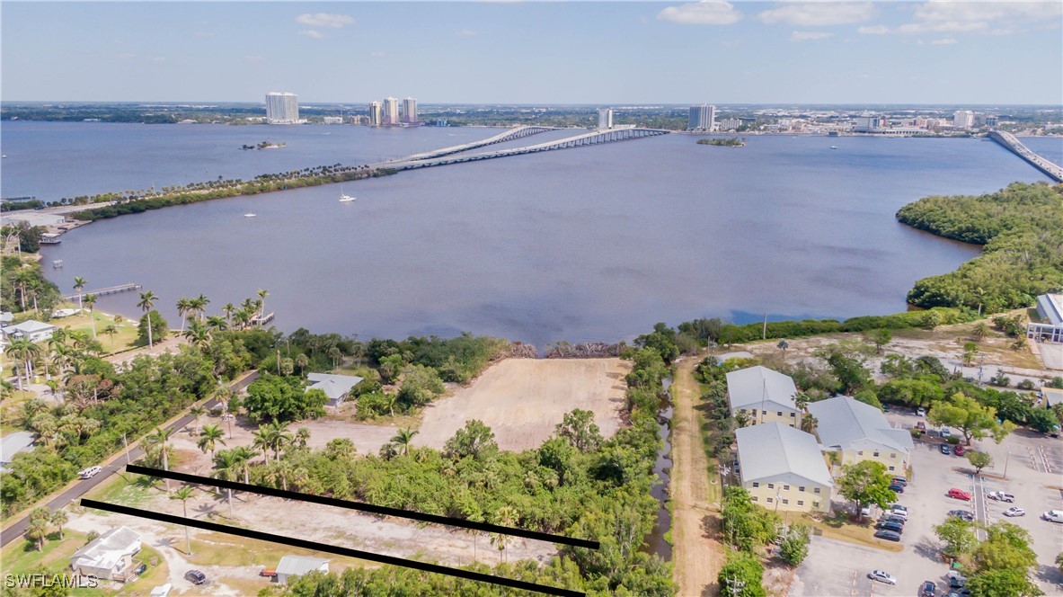 1069 River RD