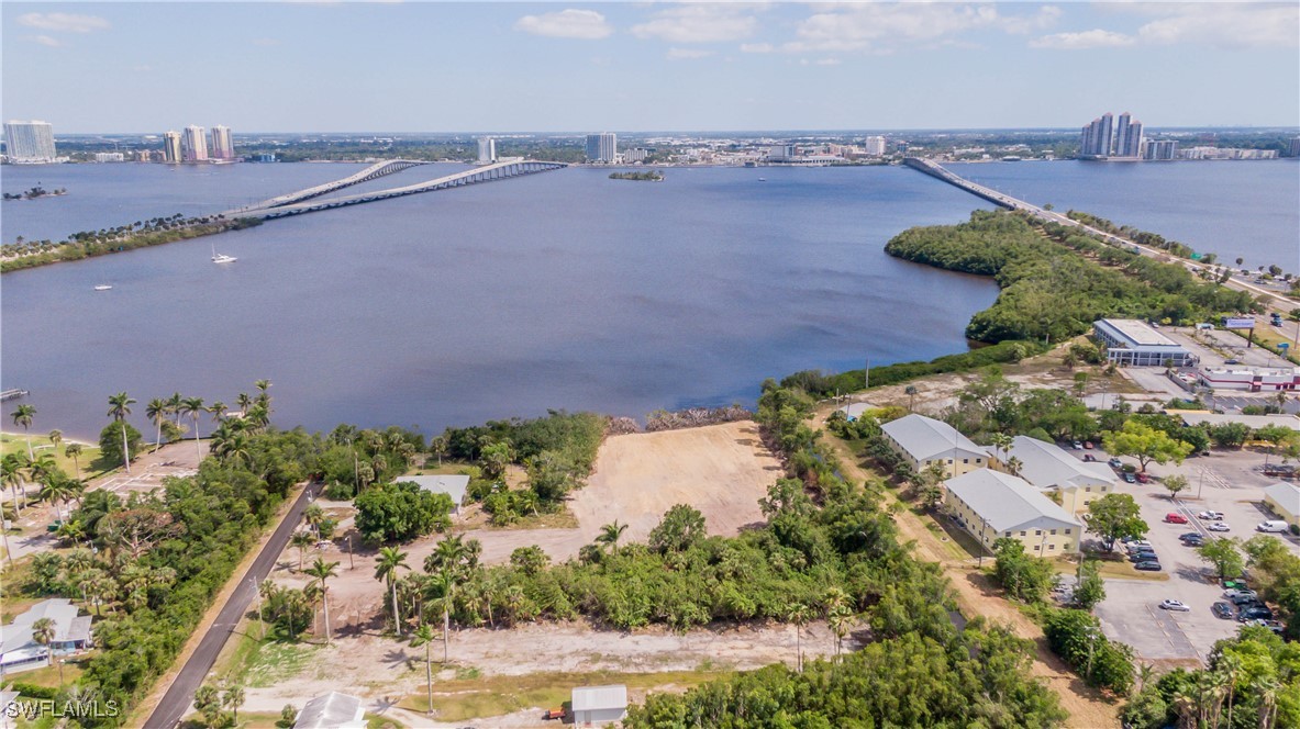 1069 River RD