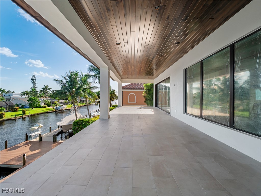 846 Cypress Lake CIR