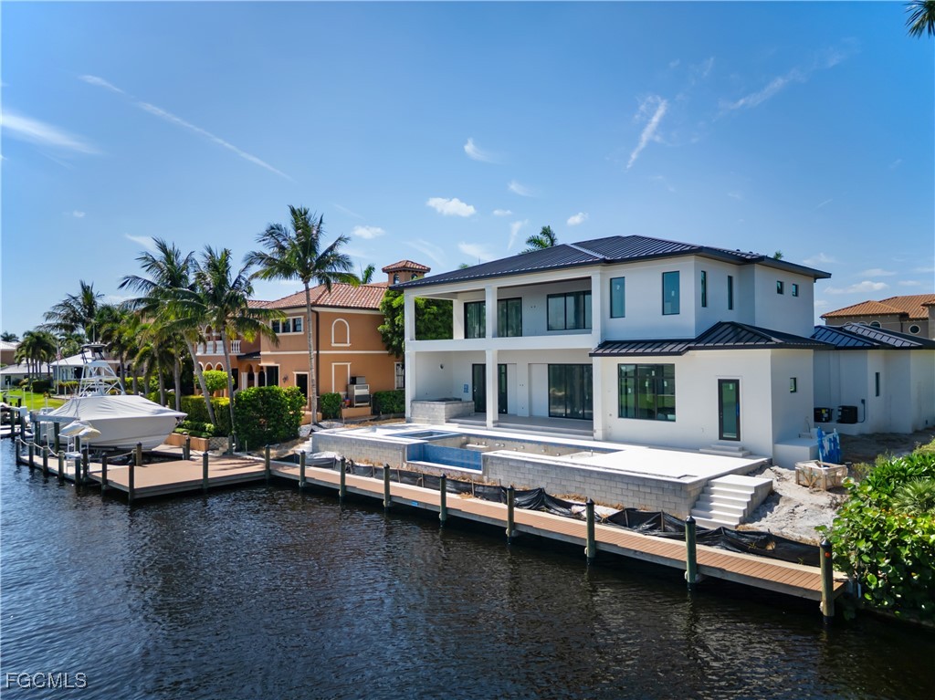 846 Cypress Lake CIR