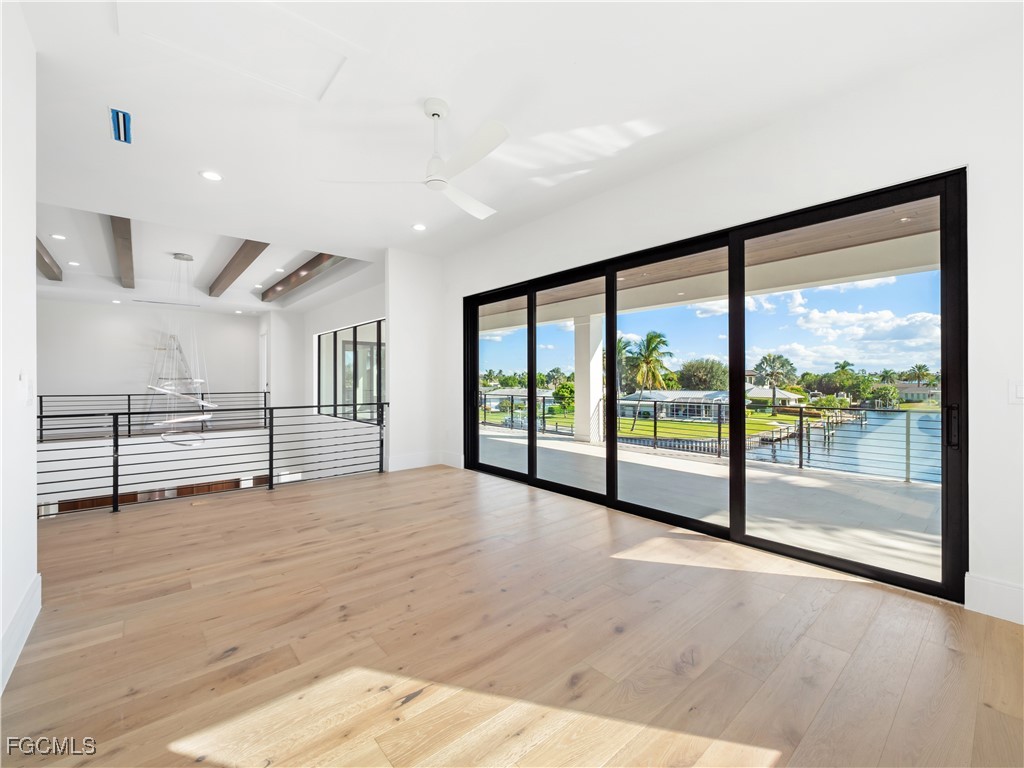 846 Cypress Lake CIR