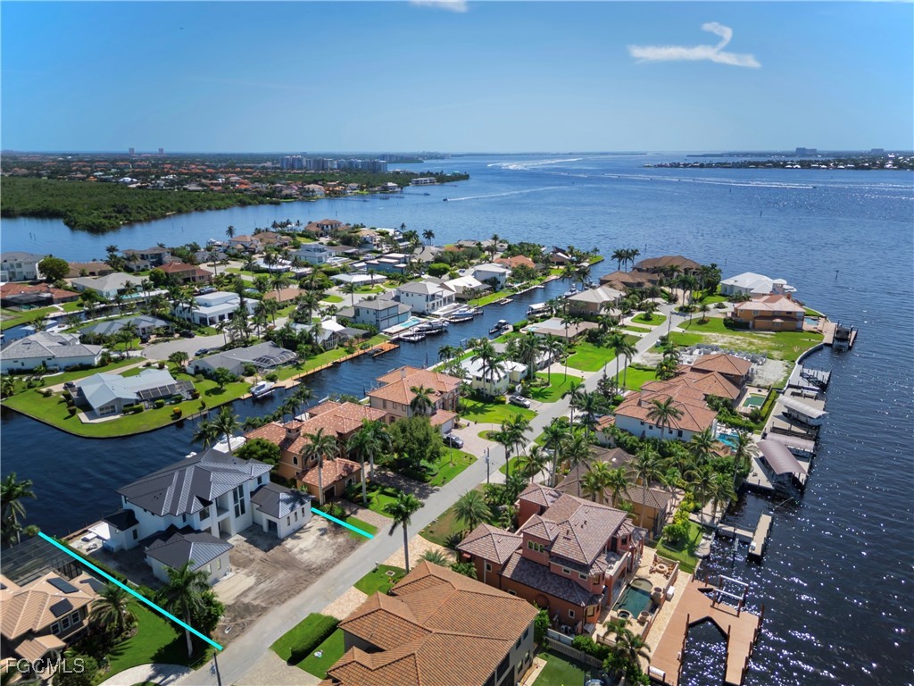 846 Cypress Lake CIR