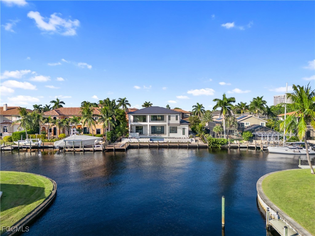 846 Cypress Lake CIR