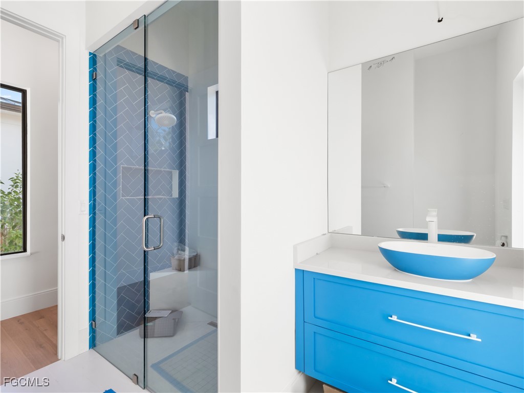 846 Cypress Lake CIR