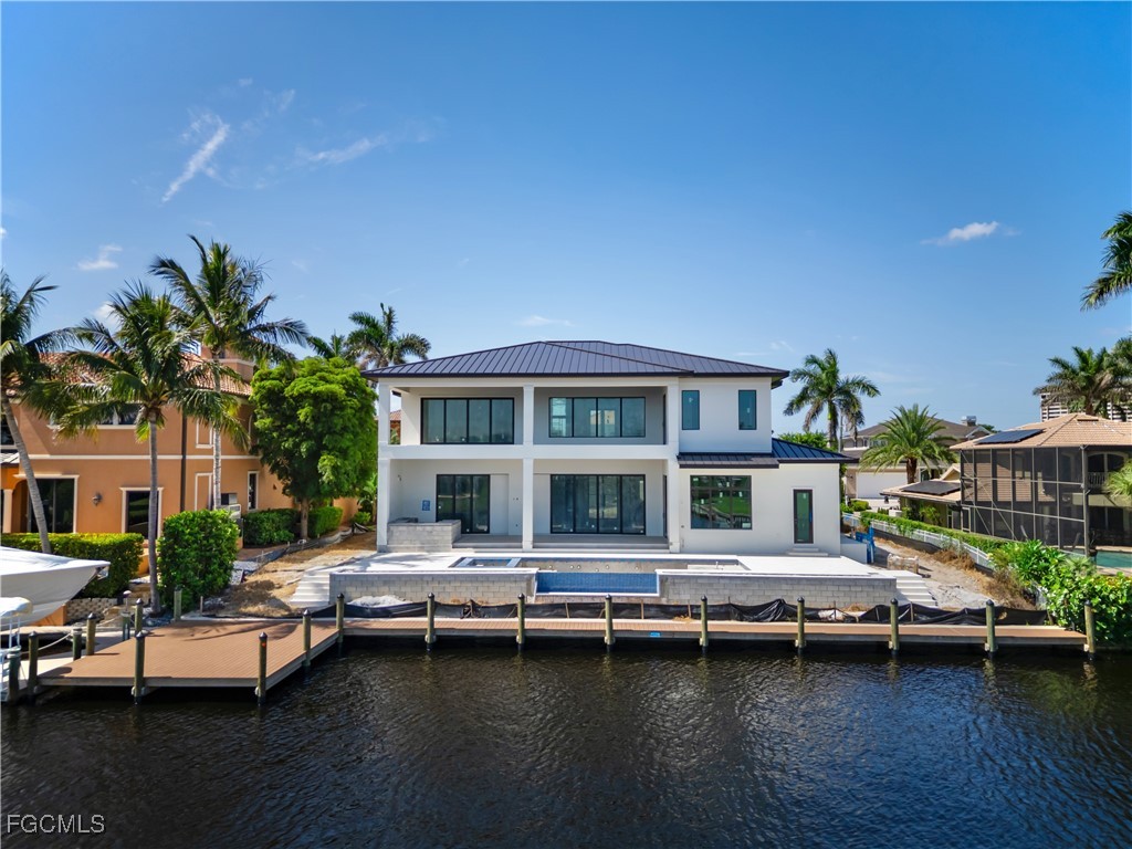 846 Cypress Lake CIR