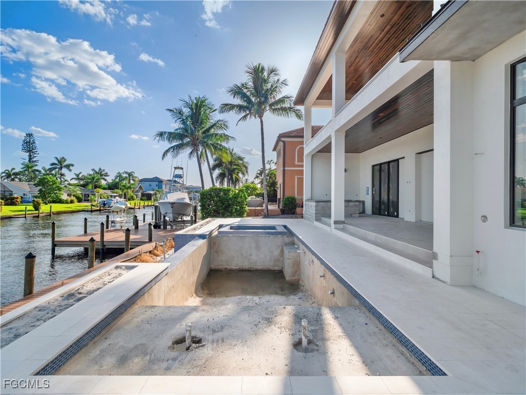 846 Cypress Lake CIR