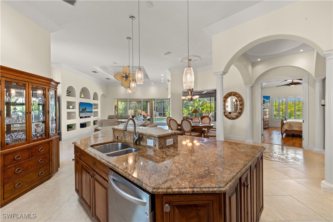 15600 Catalpa Cove DR