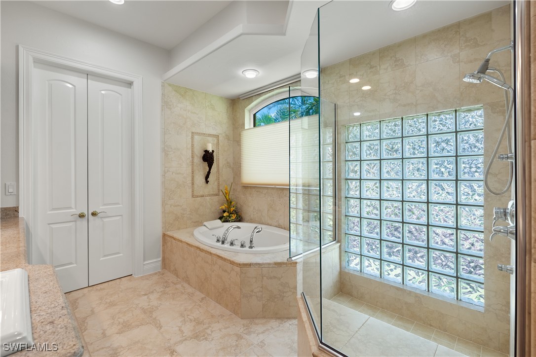 15600 Catalpa Cove DR