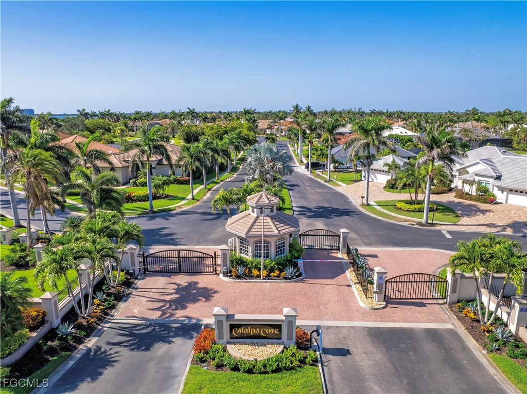 15600 Catalpa Cove DR