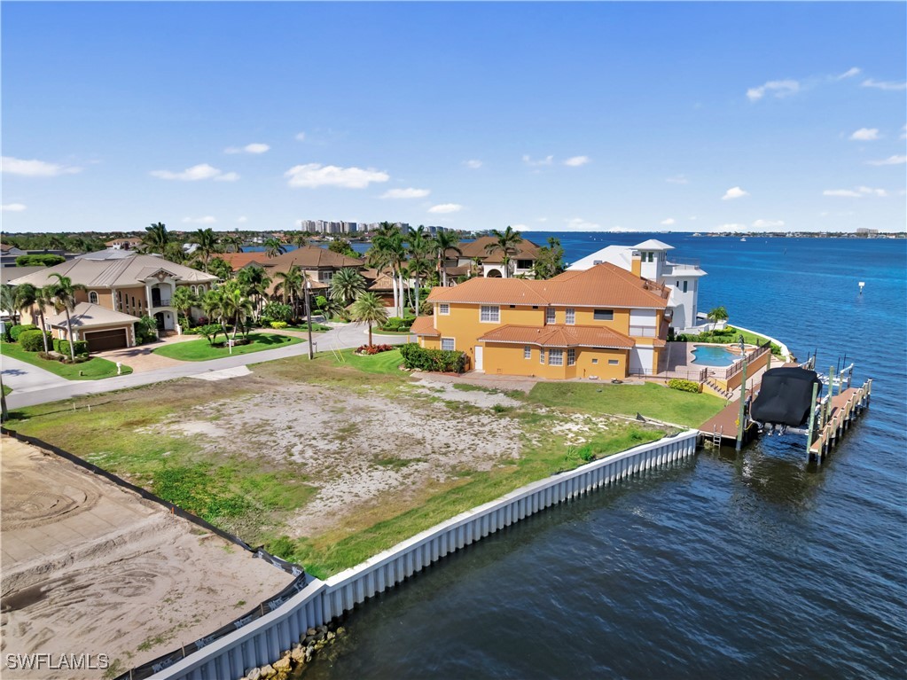 799 Cypress Lake CIR