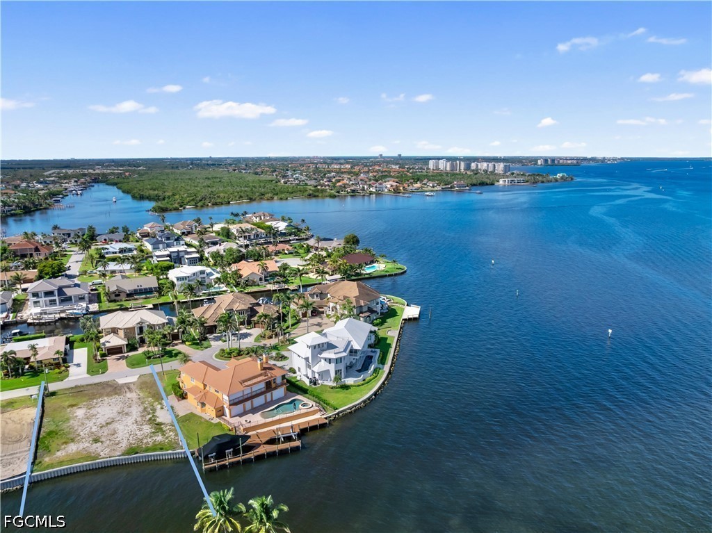 799 Cypress Lake CIR
