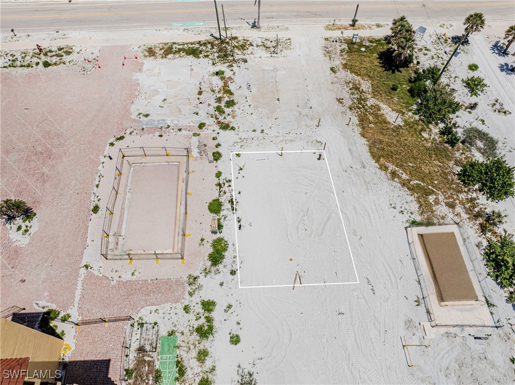 612 Estero BLVD