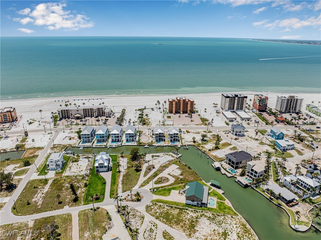 612 Estero BLVD