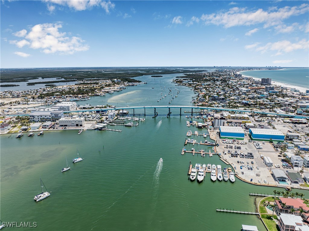 612 Estero BLVD
