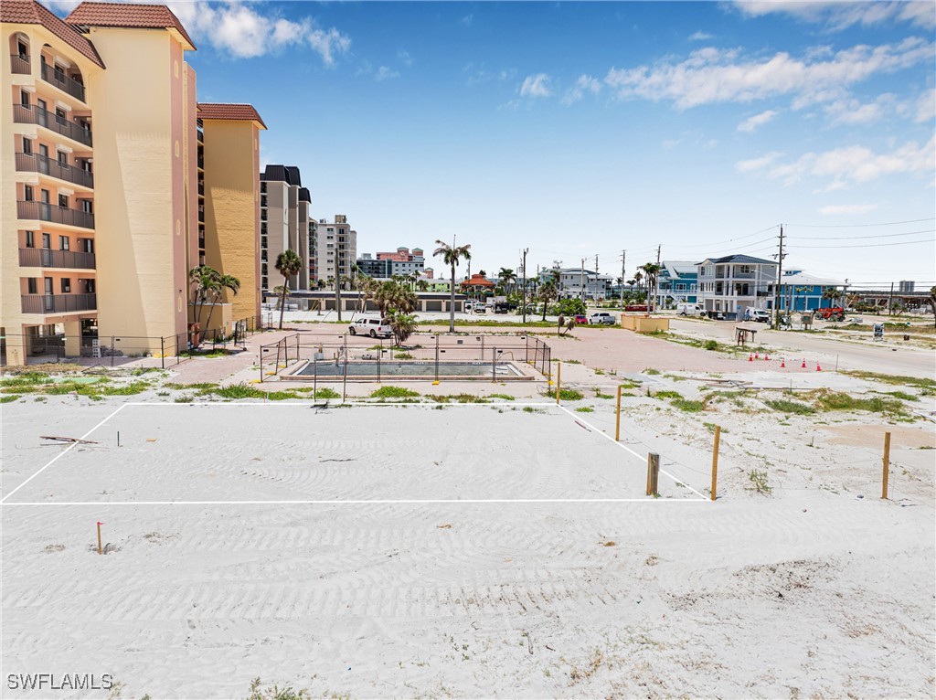 612 Estero BLVD
