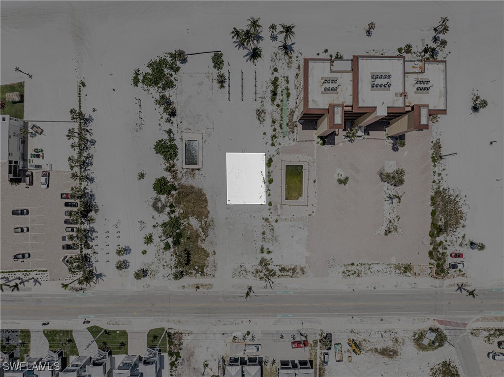 612 Estero BLVD