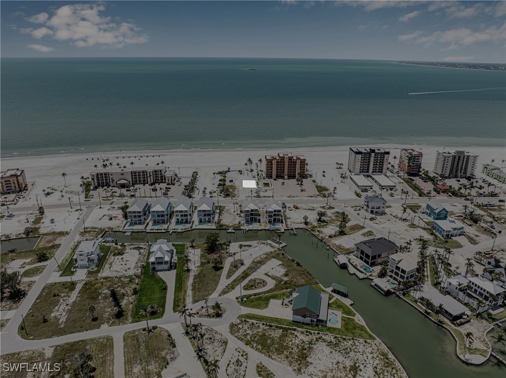 612 Estero BLVD