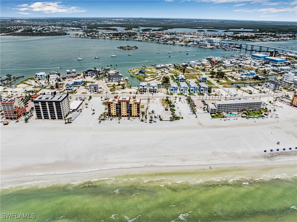612 Estero BLVD