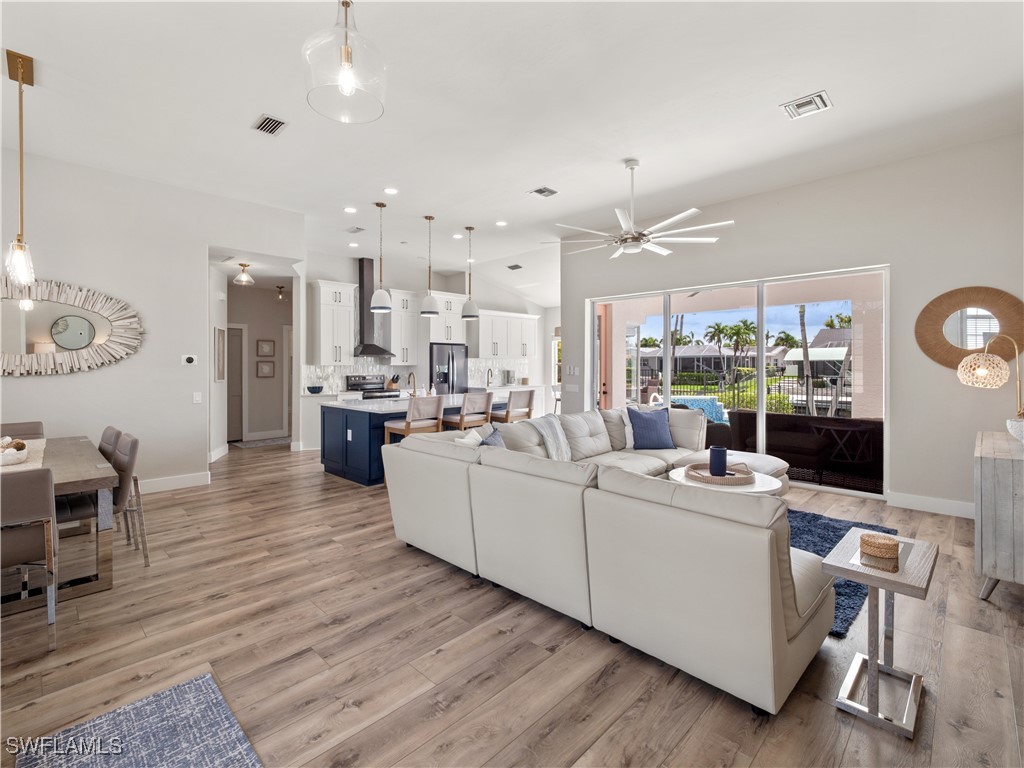 5337 SW 10th AVE