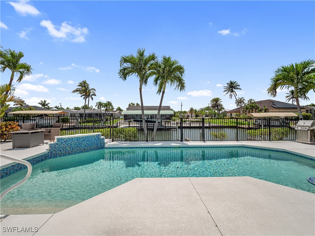 5337 SW 10th AVE