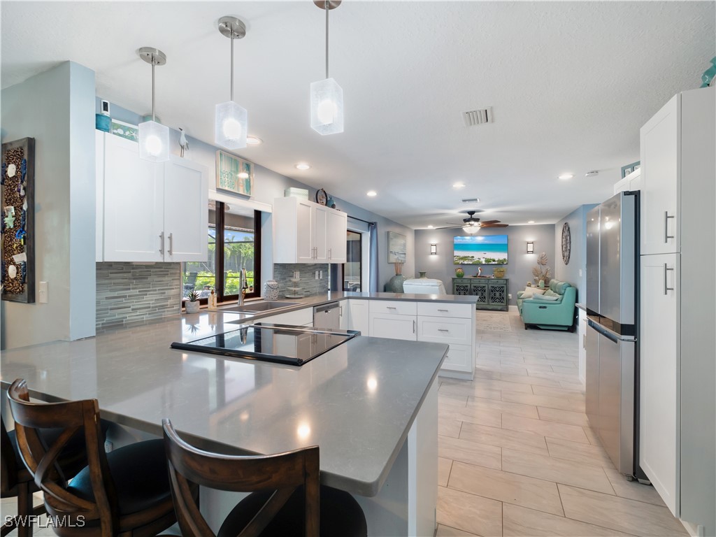 2619 SW 48th TER