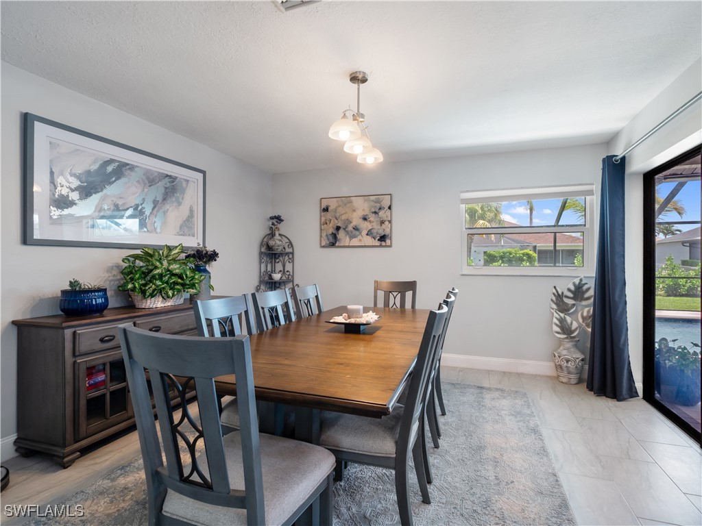 2619 SW 48th TER