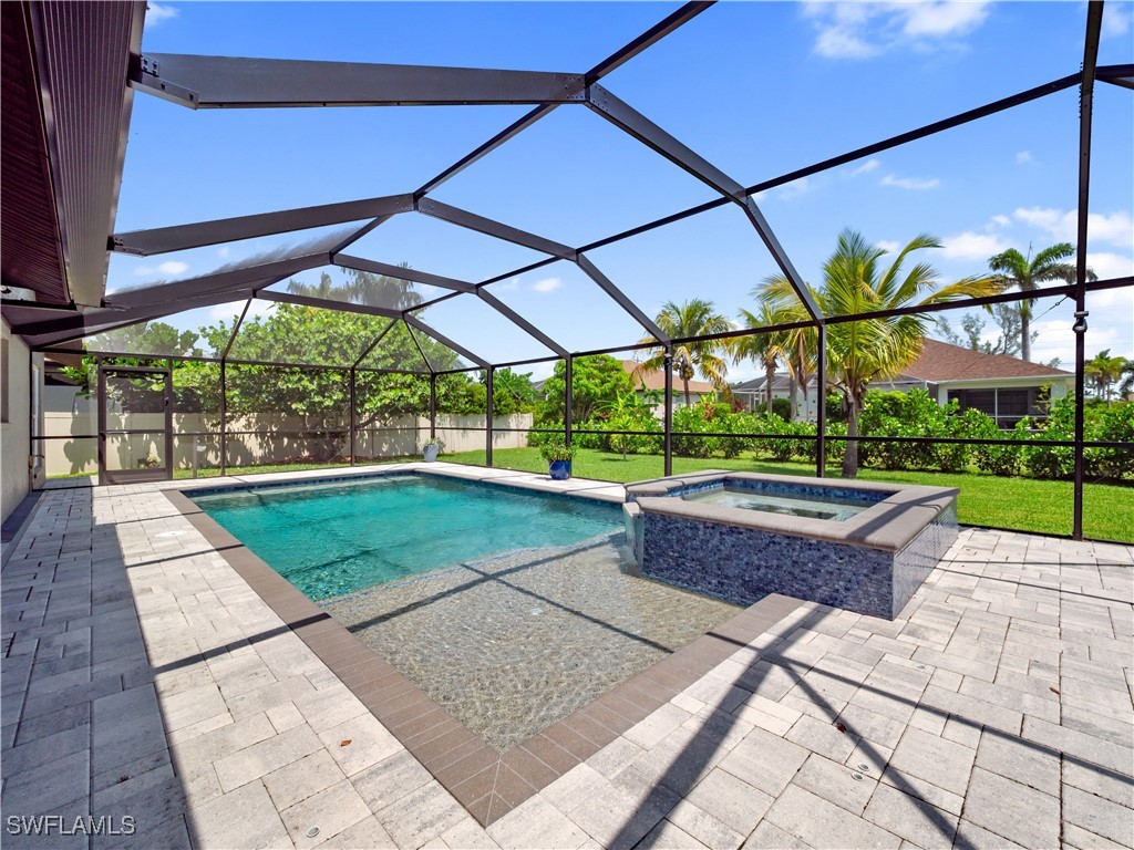 2619 SW 48th TER