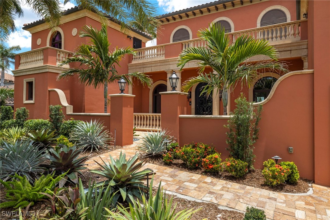 841 Cypress Lake CIR