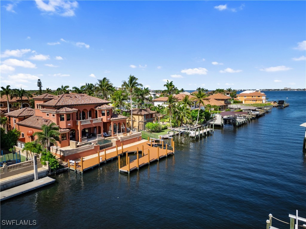 841 Cypress Lake CIR