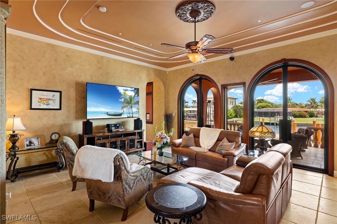 841 Cypress Lake CIR